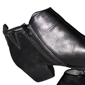 Earth 7.5 Black Leather Booties Conway Maple